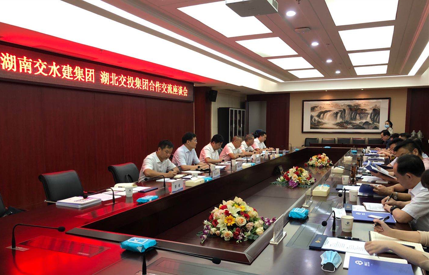 20200807287538.jpg 方聯(lián)民一行赴湖北交投集團(tuán)洽談_20200805130713_副本.jpg