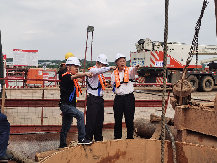 20220505130343.jpg 1.現(xiàn)場視察_副本.jpg